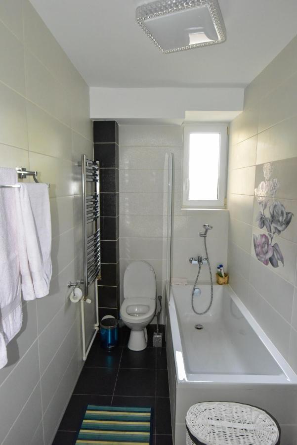 Central Park Apartment Constanta Exterior photo